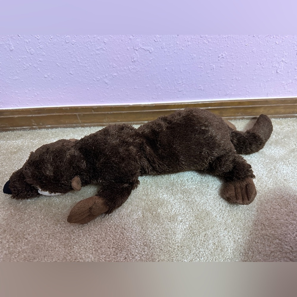 Wildlife Artists Plush River Otter 20” Brown Stuffed Animal Toy Lying Down